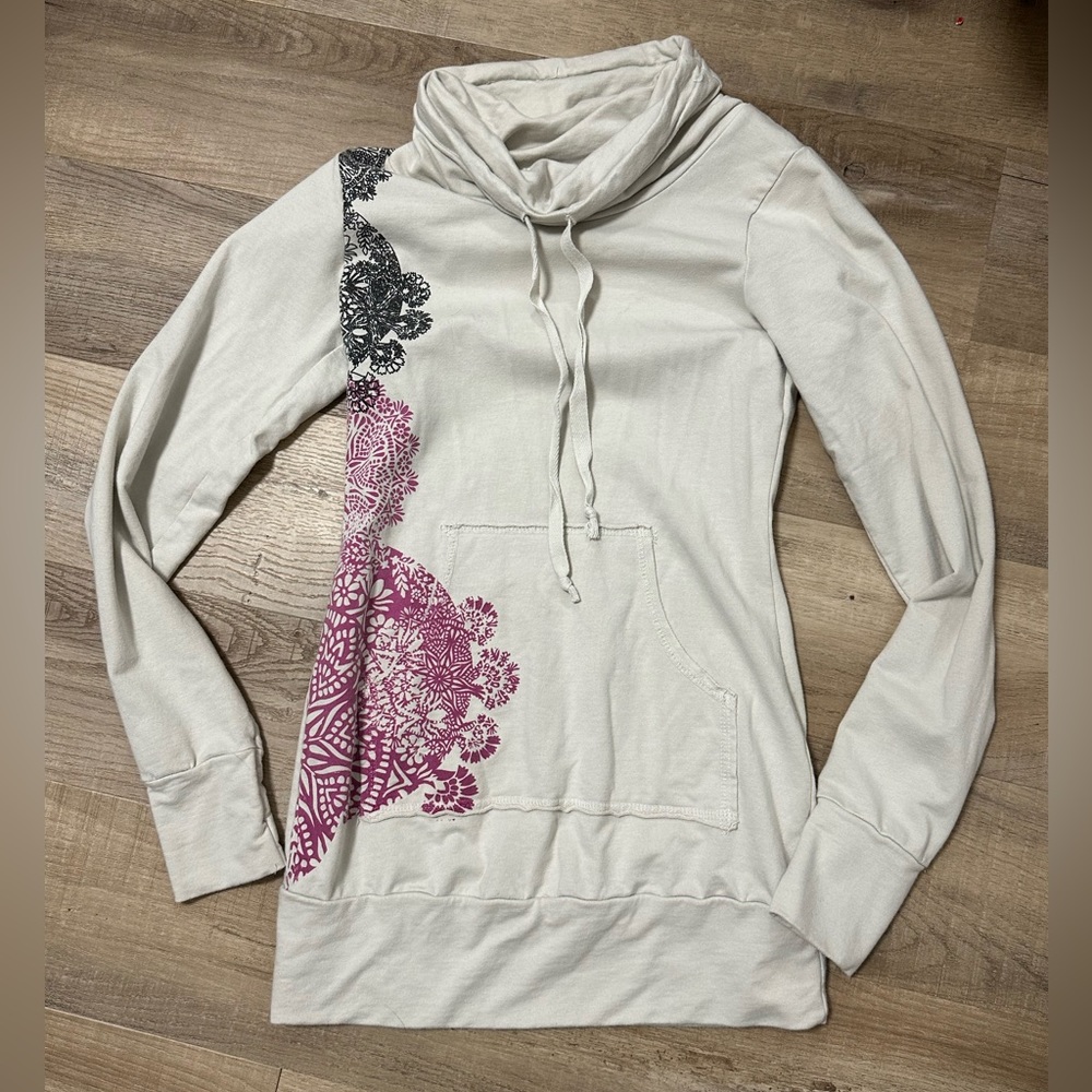 Lightweight sweater with mandala designs and cowl neck